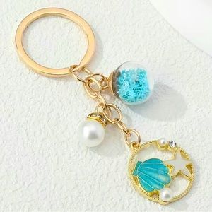 🌊 NWT- Blue & Gold Seaside Purse/Keychain Charm🌊